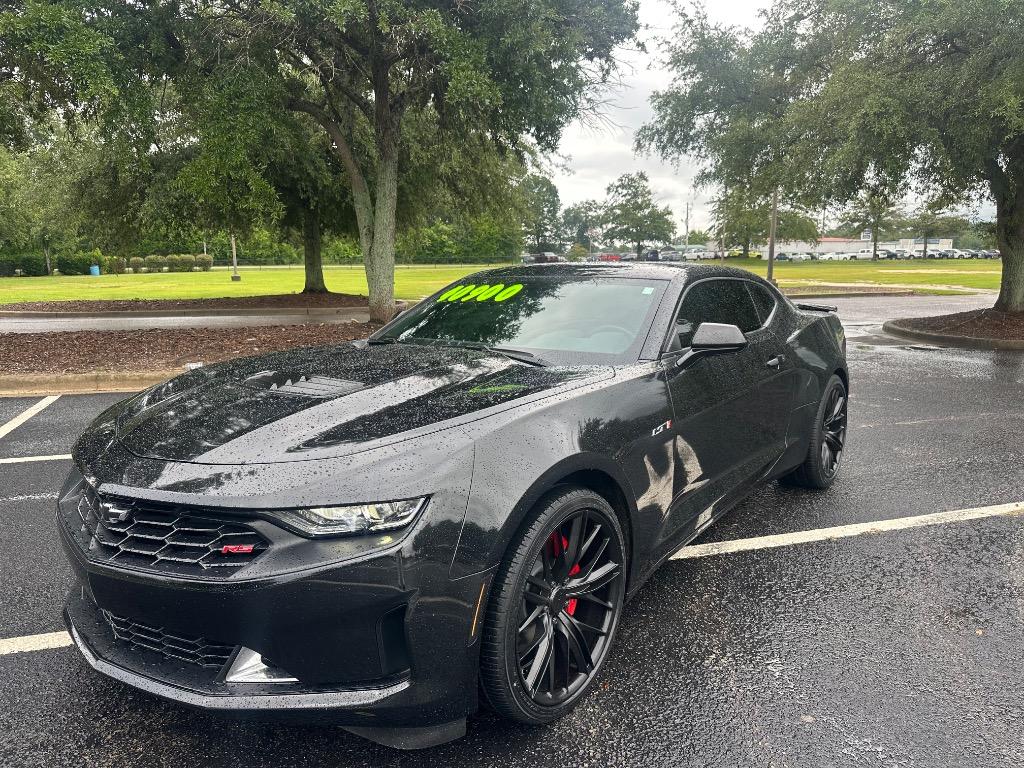 2022 Chevrolet Camaro LT1's photo