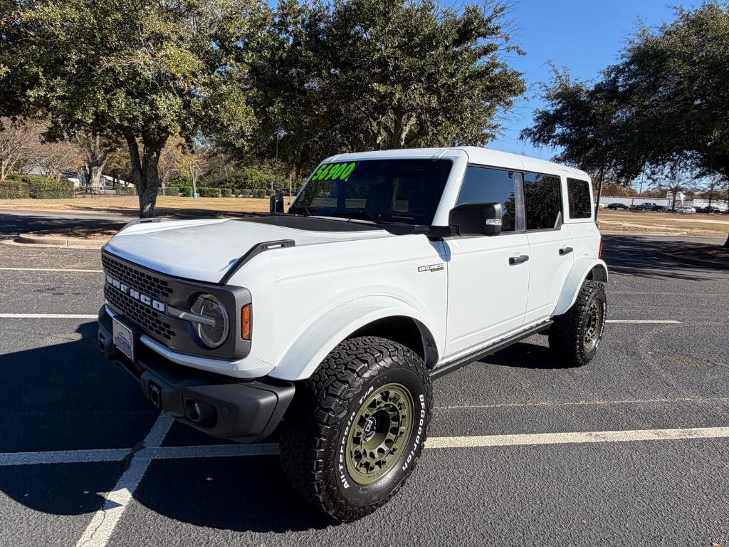 2025 Ford Bronco 4-Door Badlands's photo