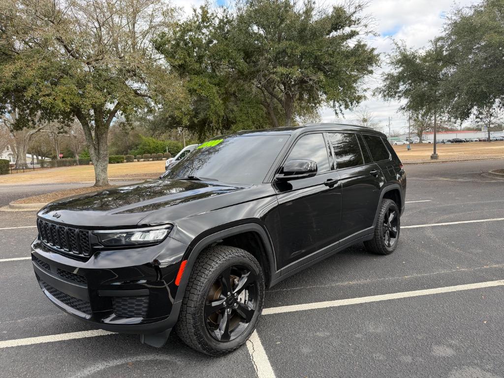 2023 Jeep Grand Cherokee L Altitude's photo
