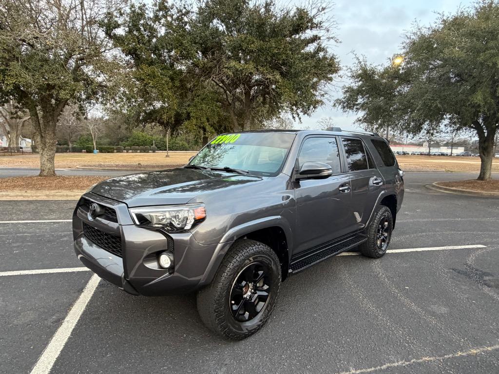 2019 Toyota 4Runner SR5 Premium's photo
