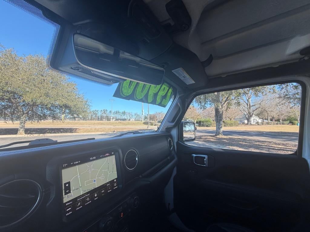 2020 Jeep Wrangler Unlimited Sahara - Photo 17