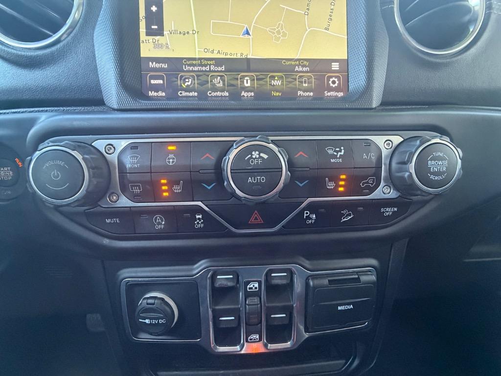 2020 Jeep Wrangler Unlimited Sahara - Photo 15