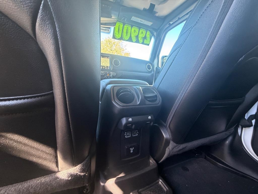 2020 Jeep Wrangler Unlimited Sahara - Photo 24