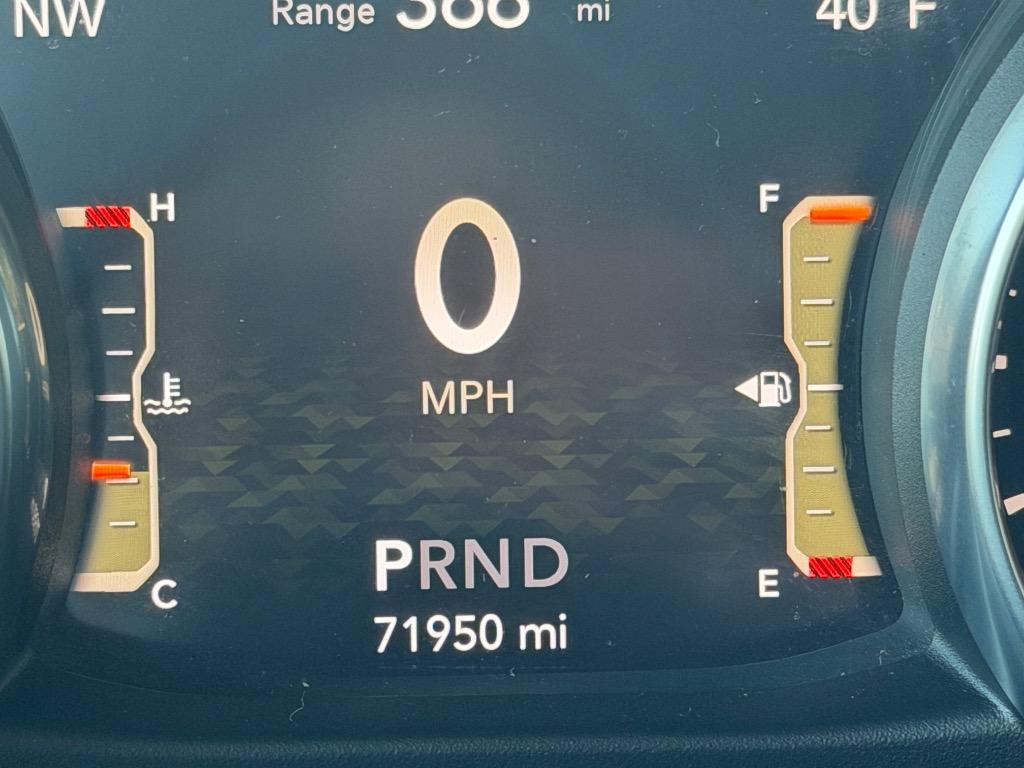 2020 Jeep Wrangler Unlimited Sahara - Photo 11