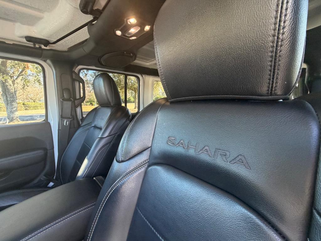 2020 Jeep Wrangler Unlimited Sahara - Photo 8