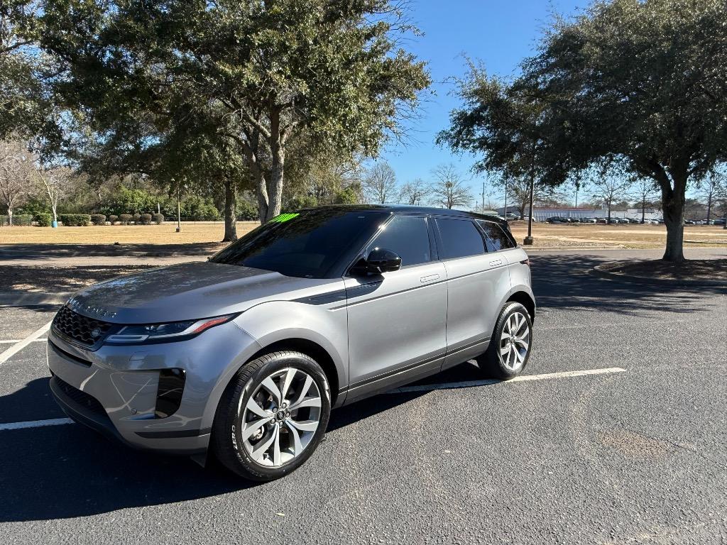 2023 Land Rover Range Rover Evoque SE's photo