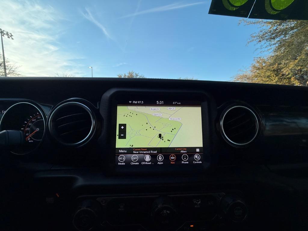 2022 Jeep Wrangler Unlimited Sahara Altitude - Photo 15
