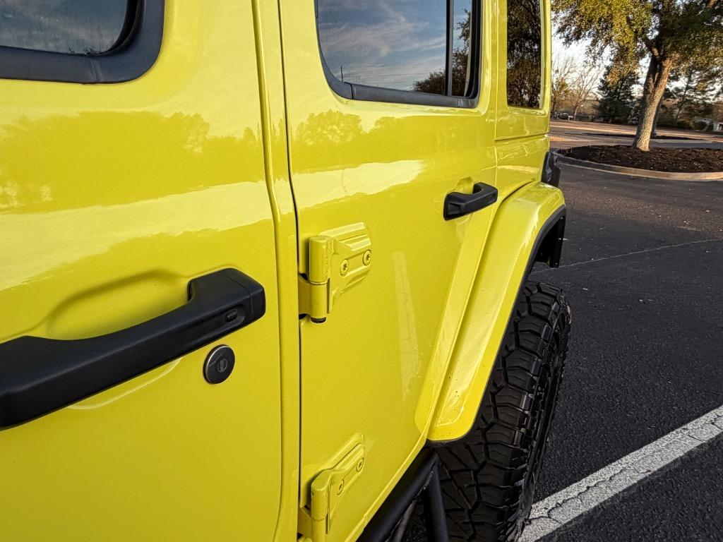 2022 Jeep Wrangler Unlimited Sahara Altitude - Photo 7