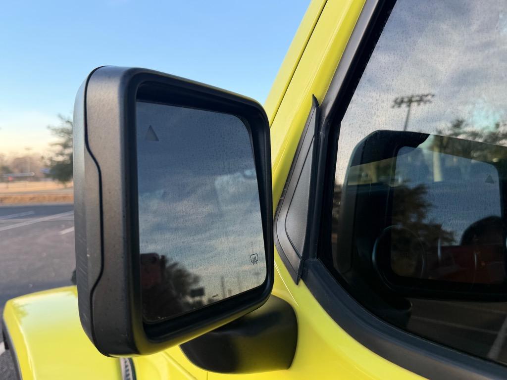 2022 Jeep Wrangler Unlimited Sahara Altitude - Photo 8