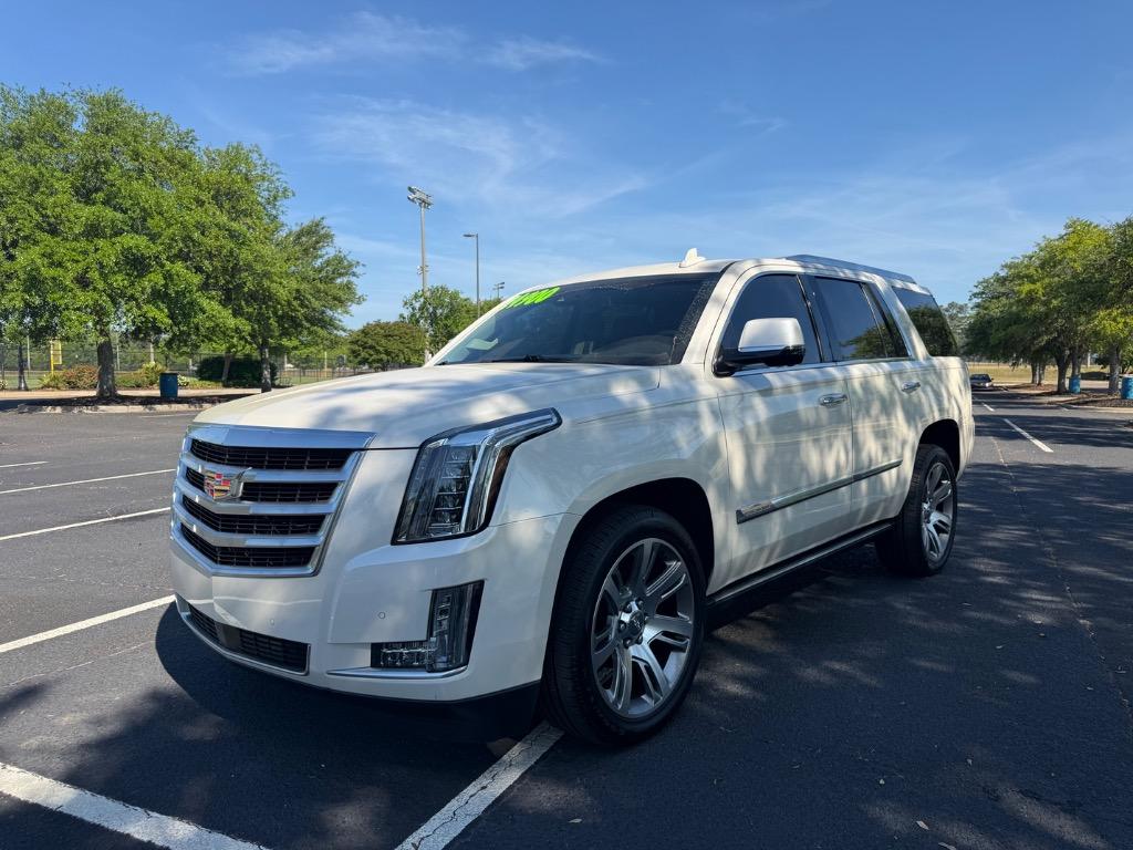 2015 Cadillac Escalade 2WD Premium's photo