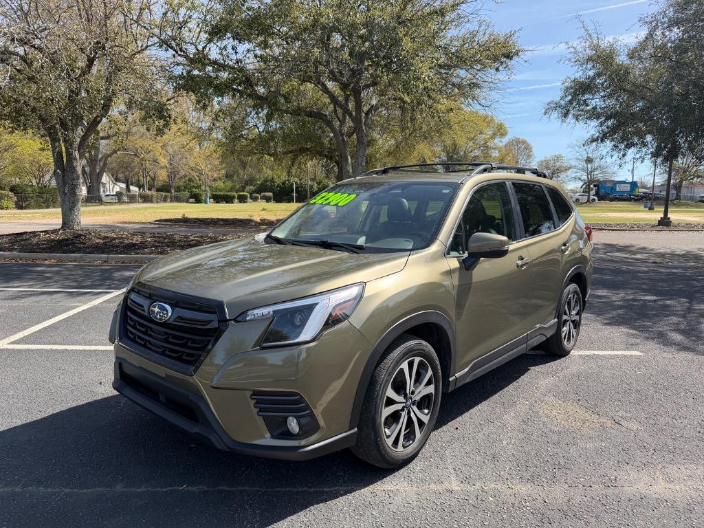 2022 Subaru Forester Limited's photo