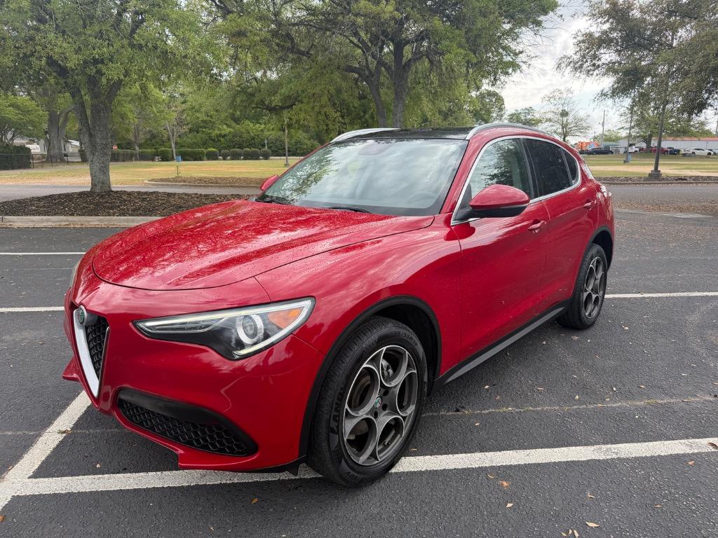 2018 Alfa Romeo Stelvio Base