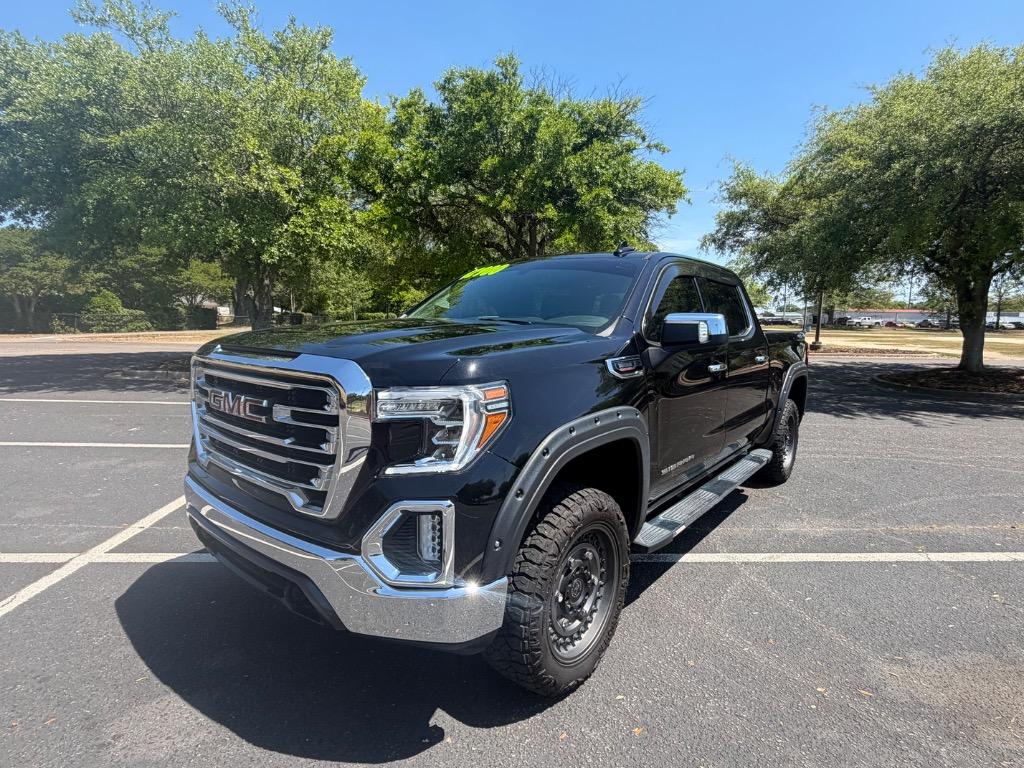 2021 GMC Sierra 4WD Crew Cab Short Box SLT's photo
