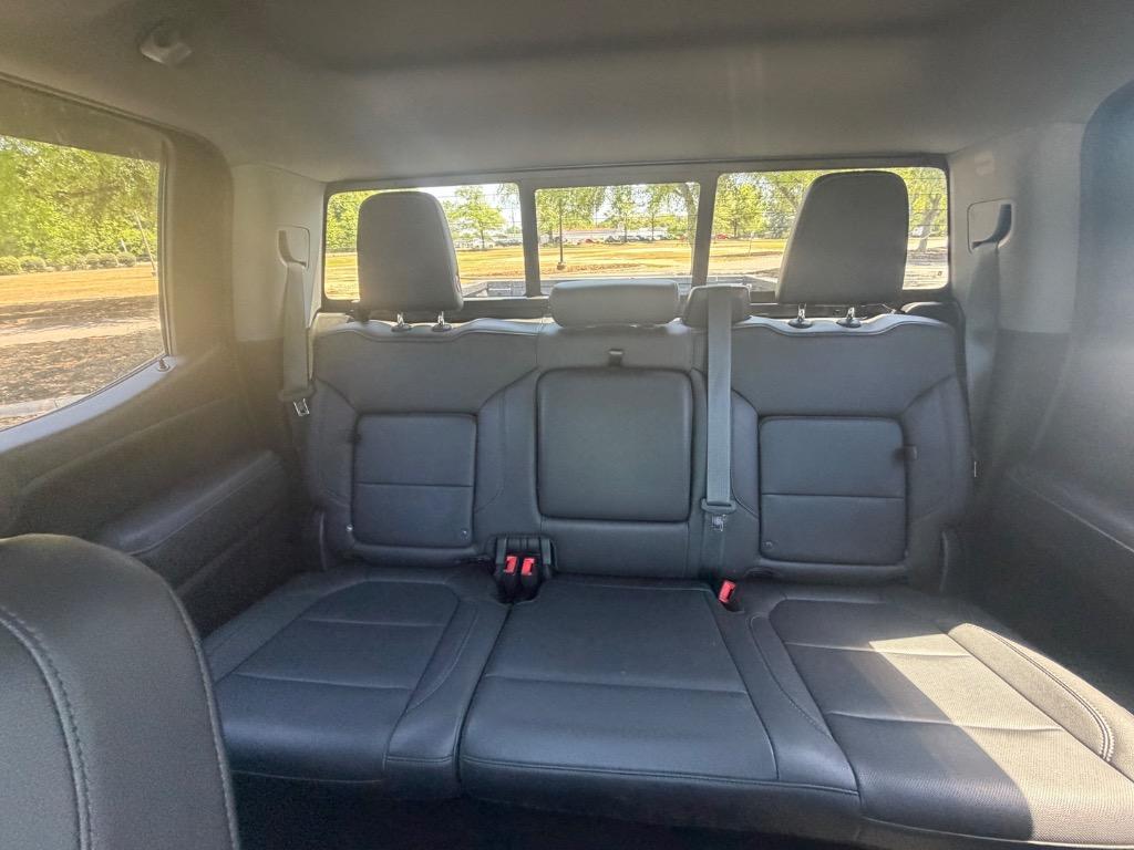 2021 GMC Sierra 1500 SLT - Photo 21