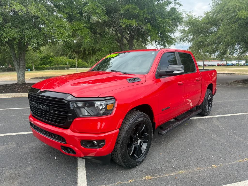 2021 RAM 1500 Big Horn/Lone Star 4x4 Crew Cab 5'7's photo
