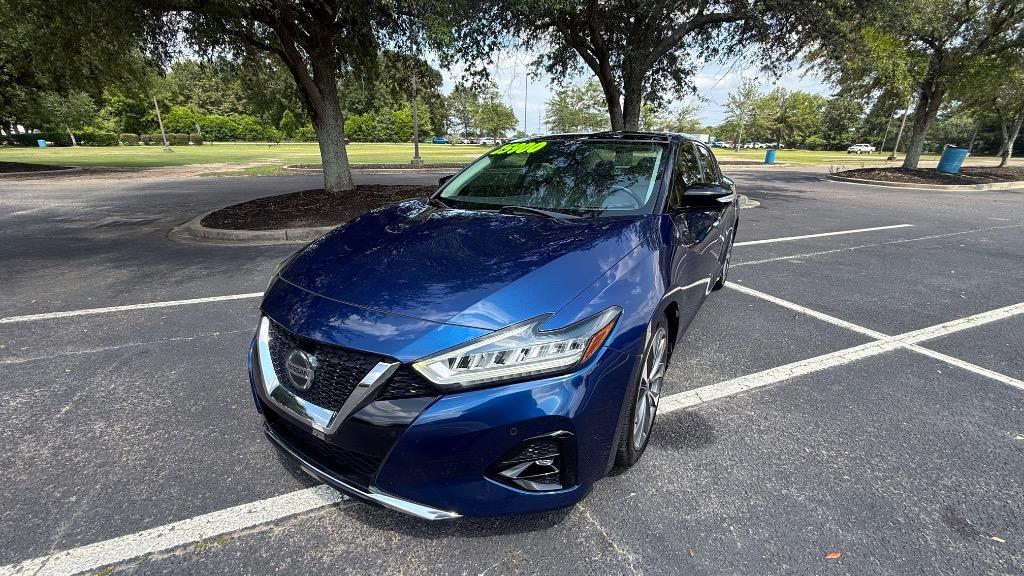 2021 Nissan Maxima Platinum's photo