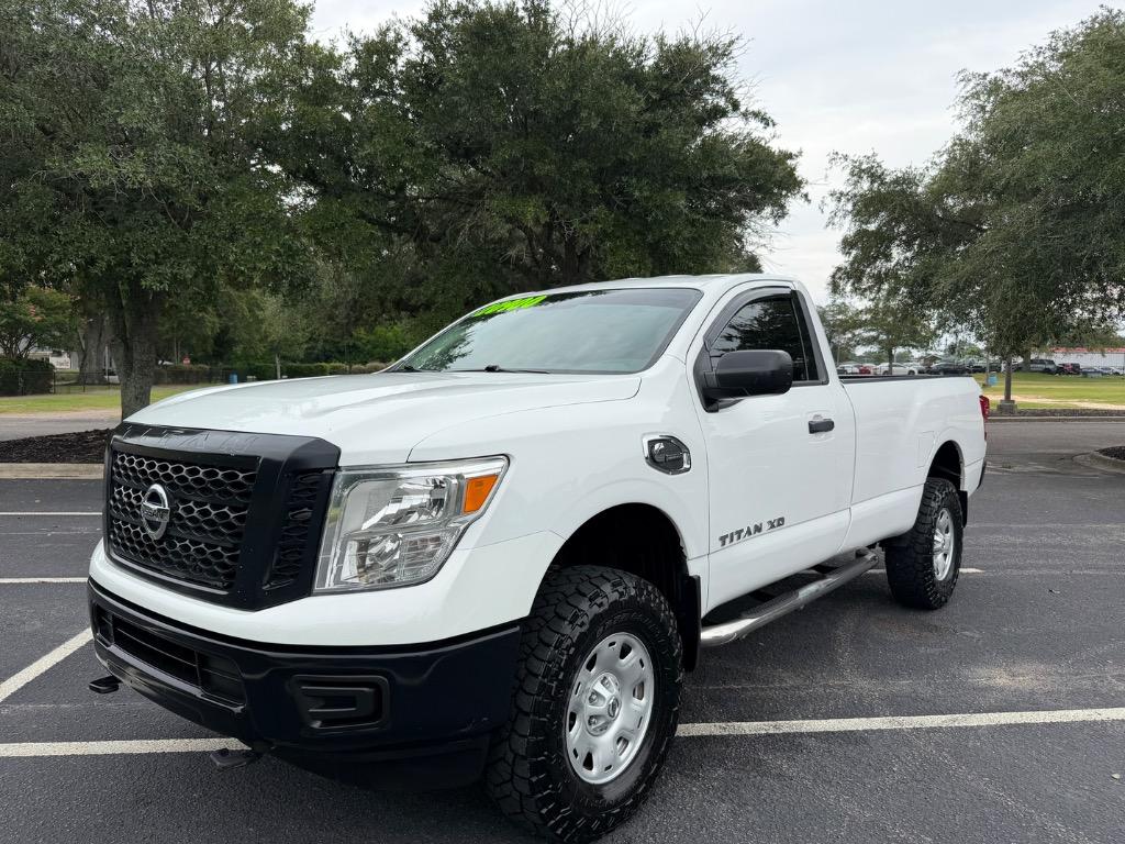 2017 Nissan Titan XD