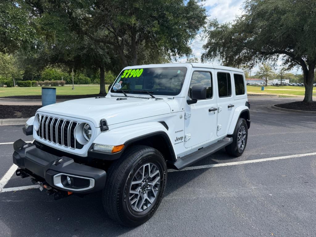 2024 Jeep Wrangler 4-Door Sahara