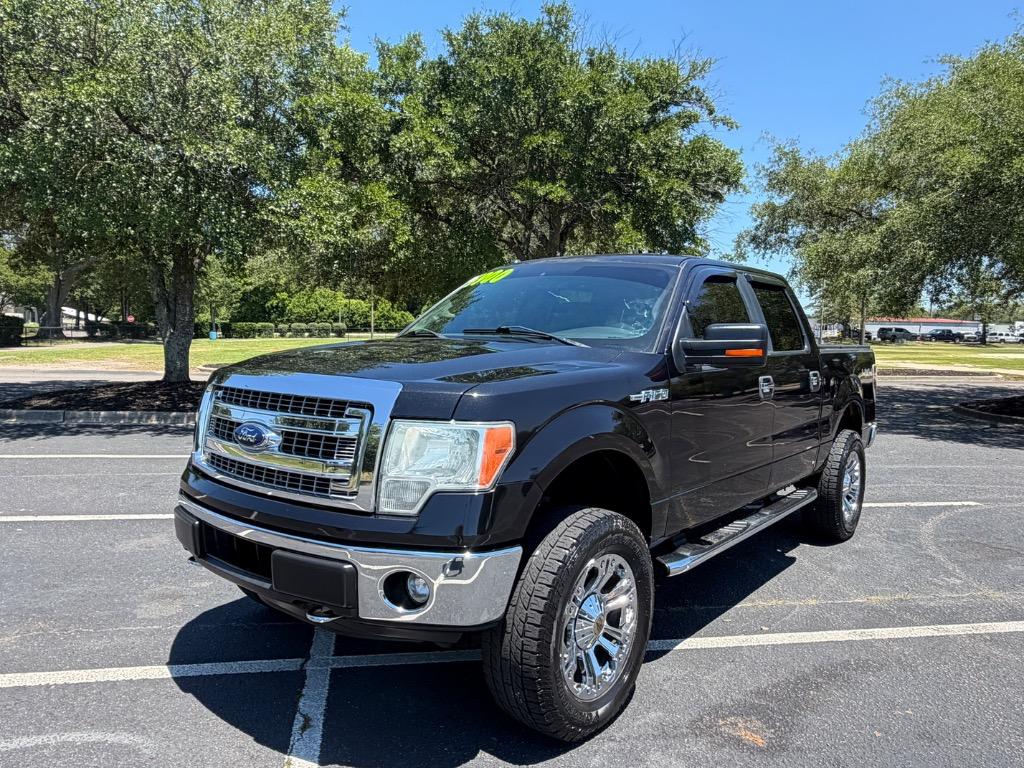 2014 Ford F-150 XLT 4x4 SuperCrew 145-in's photo